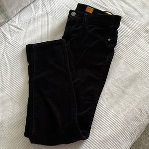 Pilcro and the Letterpress- serif VELVET size 28